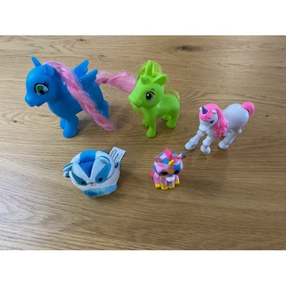 Unbranded Unicorn Pegasus Pony Figure Plush Lot Kids OS Multicolor Good 5pc Set